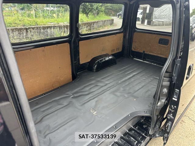 Toyota HIACE VAN 2019-03 7503307-8