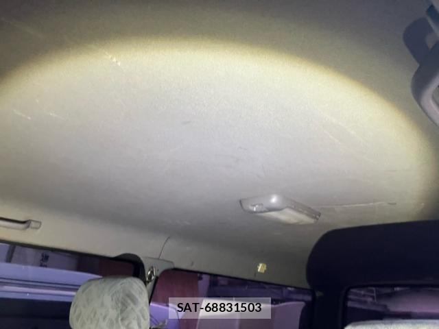 Toyota HIACE VAN 2001-01 7503310-12