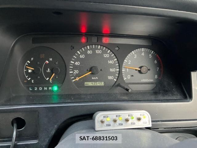 Toyota HIACE VAN 2001-01 7503310-18