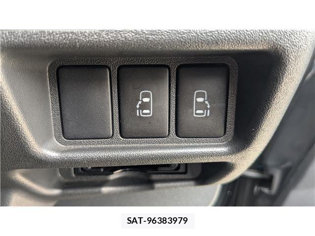 Toyota HIACE VAN 2015-06 7503308-16