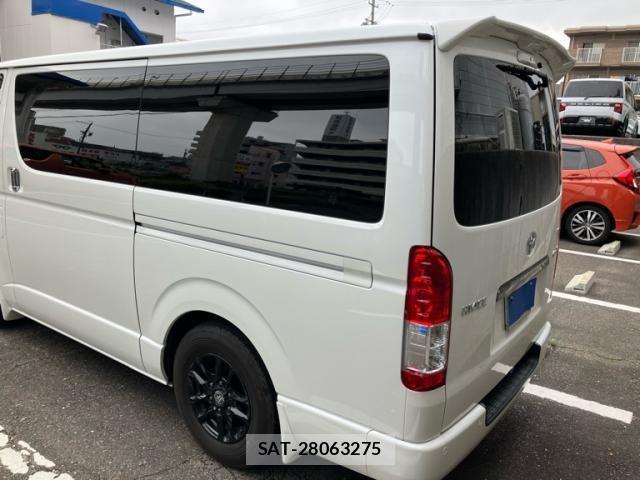 Toyota HIACE VAN 2023-07 7510306-3