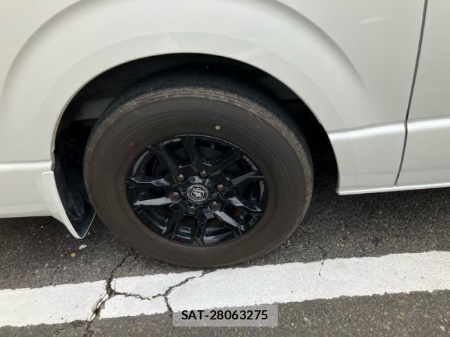 Toyota HIACE VAN 2023-07 7510306-6