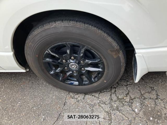 Toyota HIACE VAN 2023-07 7510306-7