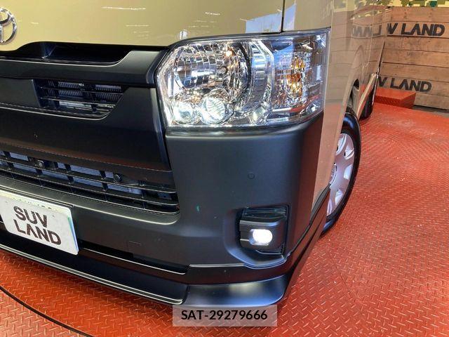 Toyota HIACE VAN 2025-07 7503283-11