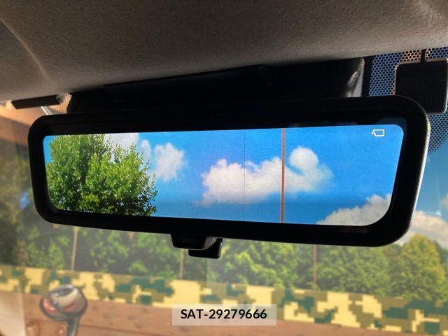 Toyota HIACE VAN 2025-07 7503283-2