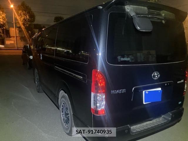 Toyota HIACE VAN 2024-06 7503289-3
