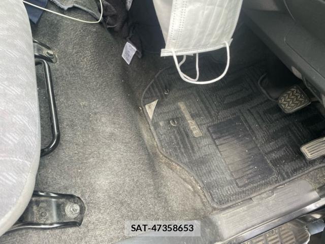 Toyota HIACE VAN 2006-03 7503312-10