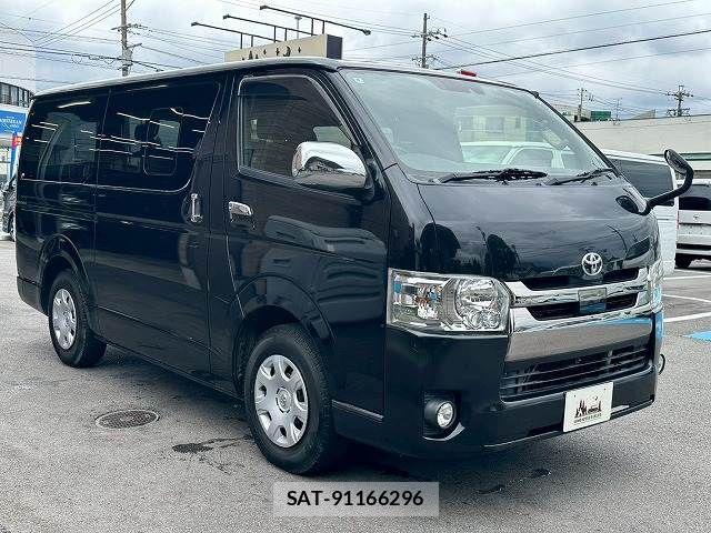 Toyota HIACE VAN 2018-04 7503298-15