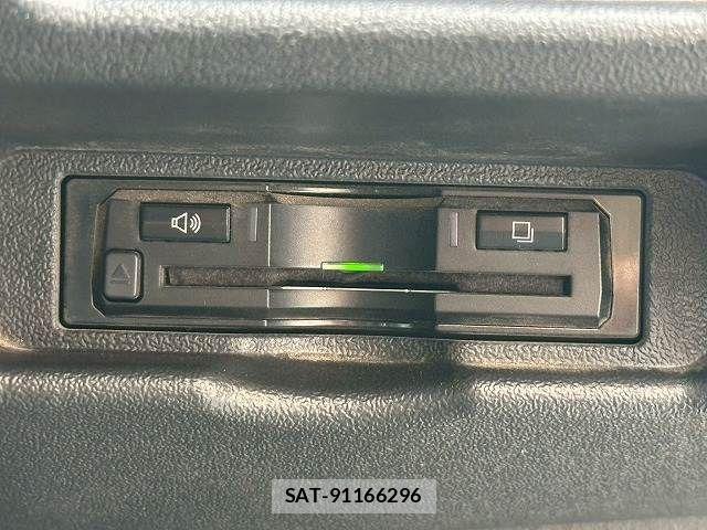 Toyota HIACE VAN 2018-04 7503298-5