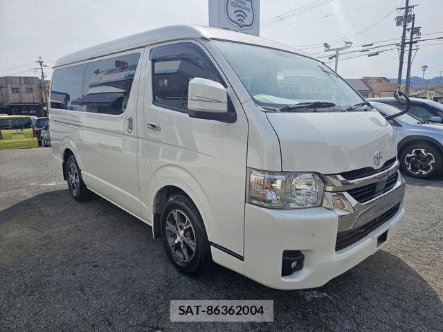 Toyota HIACE VAN 2023-01 7503281-0