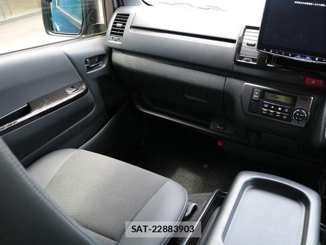 Toyota HIACE VAN 2024-01 7562992-14