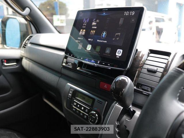 Toyota HIACE VAN 2024-01 7562992-2