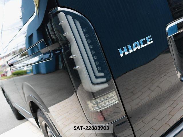 Toyota HIACE VAN 2024-01 7562992-7