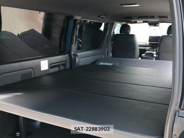 Toyota HIACE VAN 2024-01 7562992-8