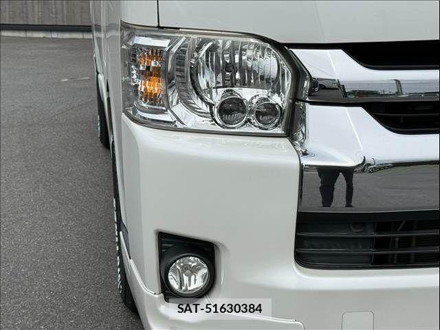 Toyota HIACE VAN 2015-11 7562991-8