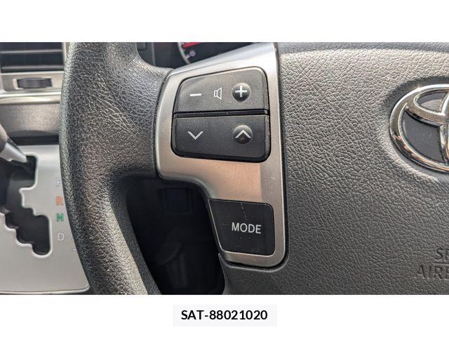 Toyota HIACE VAN 2019-05 7562995-16
