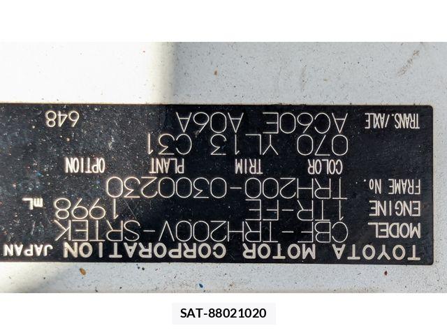 Toyota HIACE VAN 2019-05 7562995-29