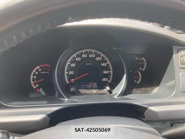 Toyota HIACE VAN 2009-04 7562993-18