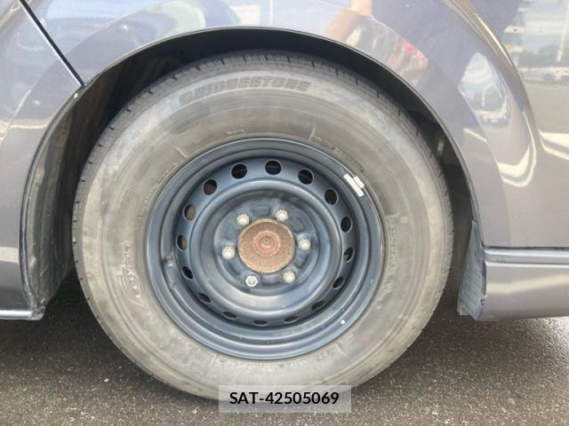 Toyota HIACE VAN 2009-04 7562993-3