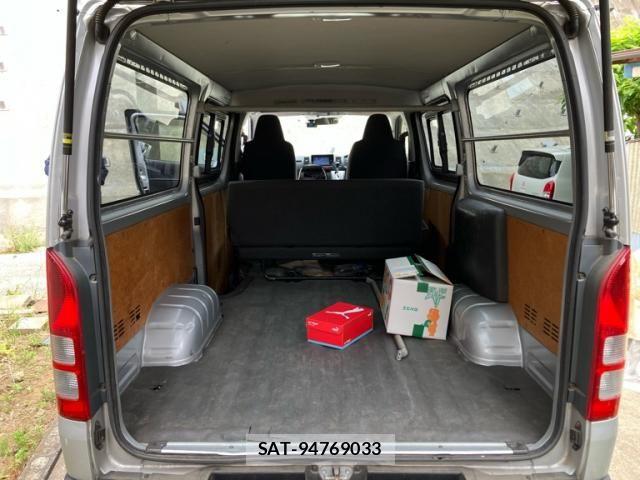 Toyota HIACE VAN 2014-01 7620881-17