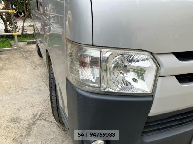 Toyota HIACE VAN 2014-01 7620881-5