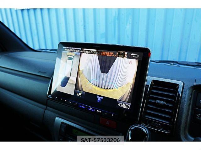 Toyota HIACE VAN 2022-01 7620847-5