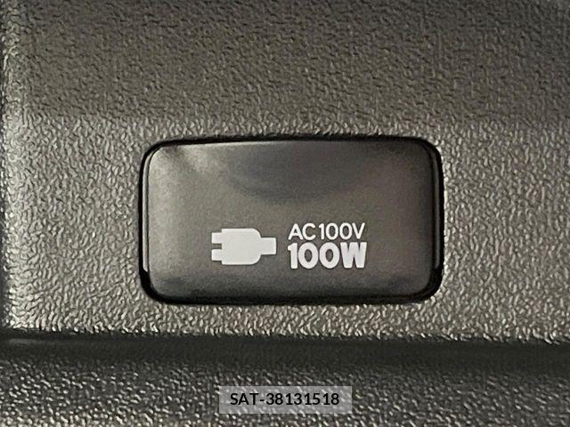Toyota HIACE VAN 2025-08 7620851-6