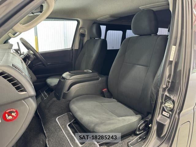 Toyota HIACE VAN 2016-09 7620873-10