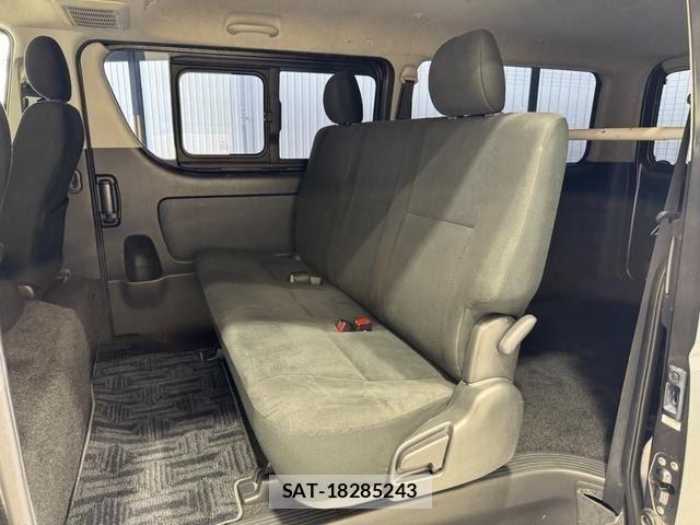 Toyota HIACE VAN 2016-09 7620873-11