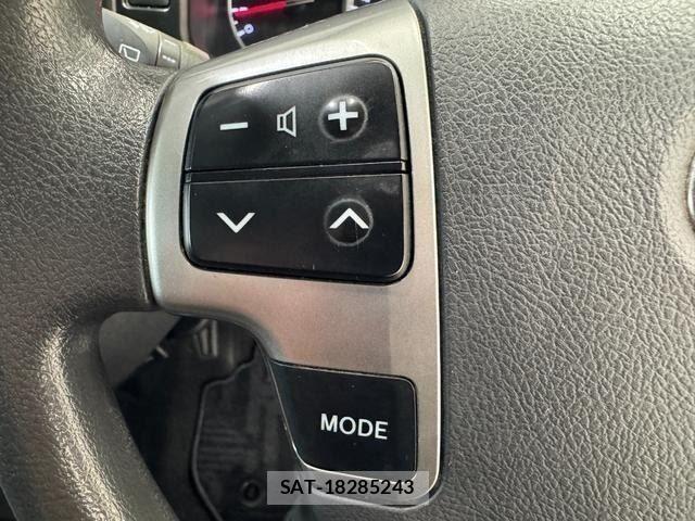 Toyota HIACE VAN 2016-09 7620873-14