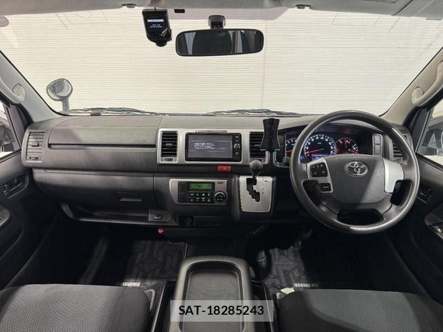 Toyota HIACE VAN 2016-09 7620873-1