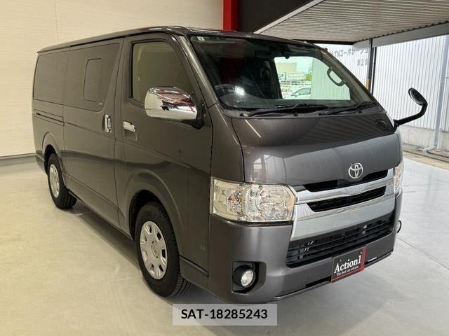 Toyota HIACE VAN 2016-09 7620873-6