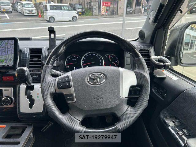 Toyota HIACE VAN 2014-10 7620874-3
