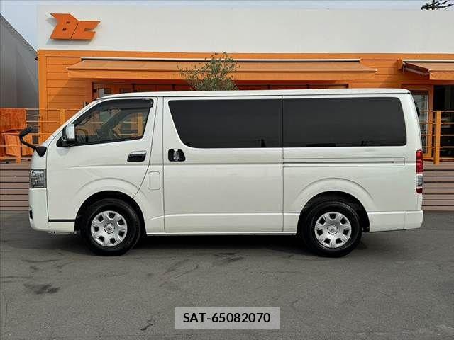 Toyota HIACE VAN 2023-09 7620868-10
