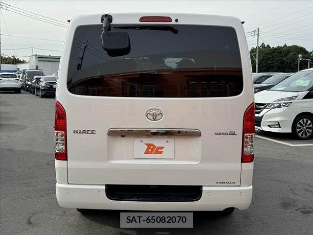 Toyota HIACE VAN 2023-09 7620868-13