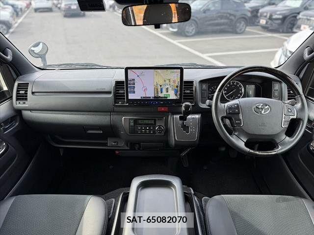 Toyota HIACE VAN 2023-09 7620868-1