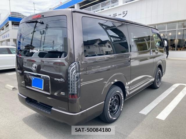 Toyota HIACE VAN 2019-08 7620853-2