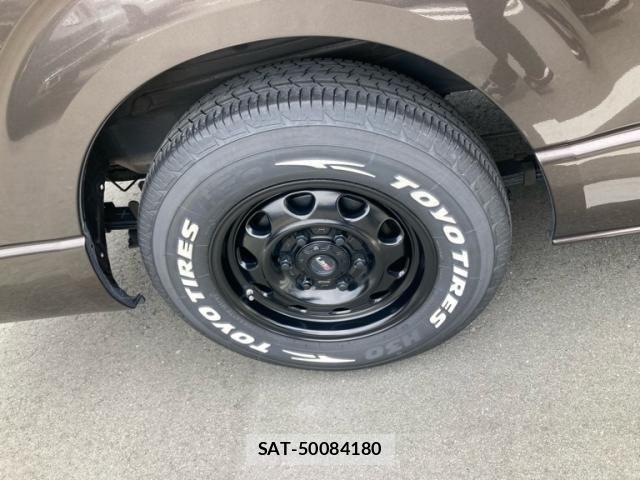 Toyota HIACE VAN 2019-08 7620853-7