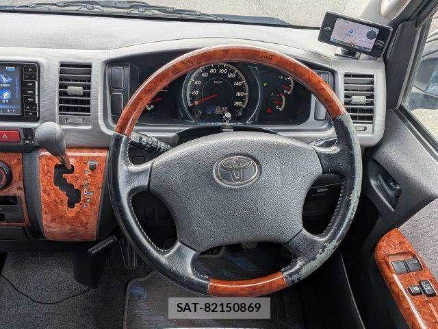 Toyota HIACE VAN 2008-09 7620882-9