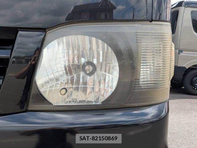 Toyota HIACE VAN 2008-09 7620882-20