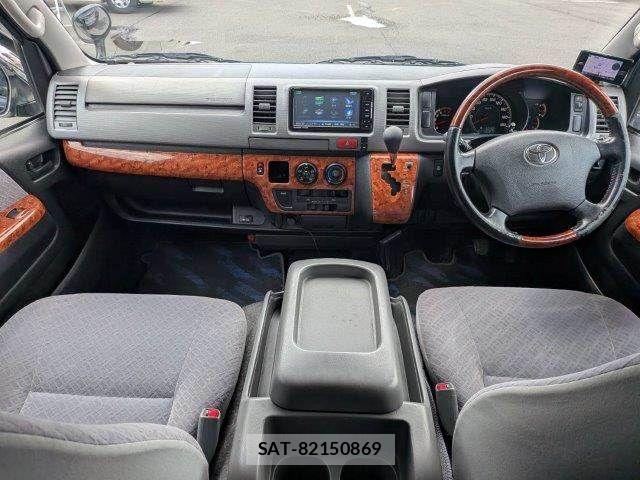 Toyota HIACE VAN 2008-09 7620882-2
