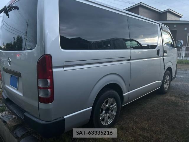 Toyota HIACE VAN 2011-06 7620885-2