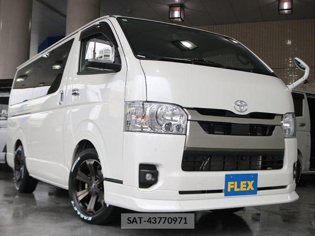 Toyota HIACE VAN 2025-01 7620845-19