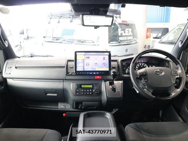 Toyota HIACE VAN 2025-01 7620845-3