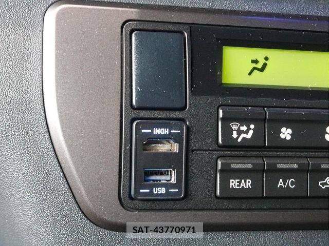 Toyota HIACE VAN 2025-01 7620845-7