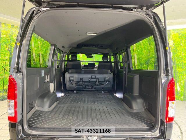 Toyota HIACE VAN 2025-04 7620850-9