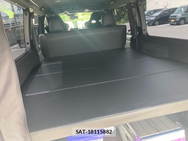 Toyota HIACE VAN 2021-03 7620856-19