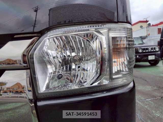 Toyota HIACE VAN 2015-01 7620879-20