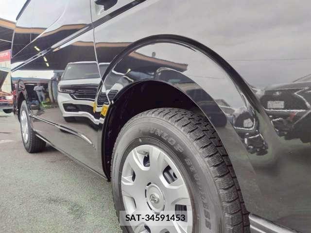 Toyota HIACE VAN 2015-01 7620879-29