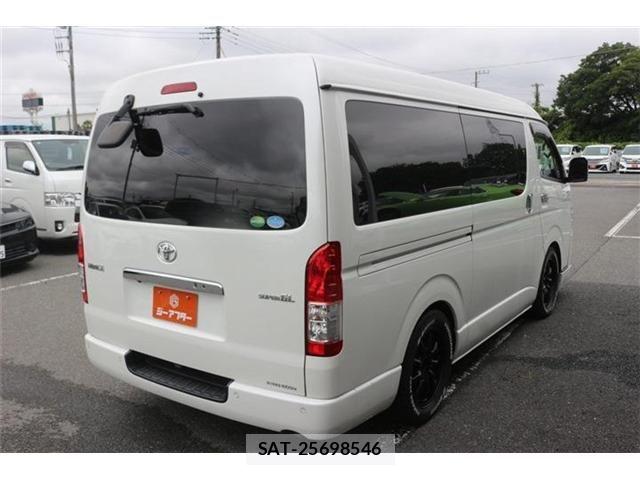 Toyota HIACE VAN 2020-06 7620857-11